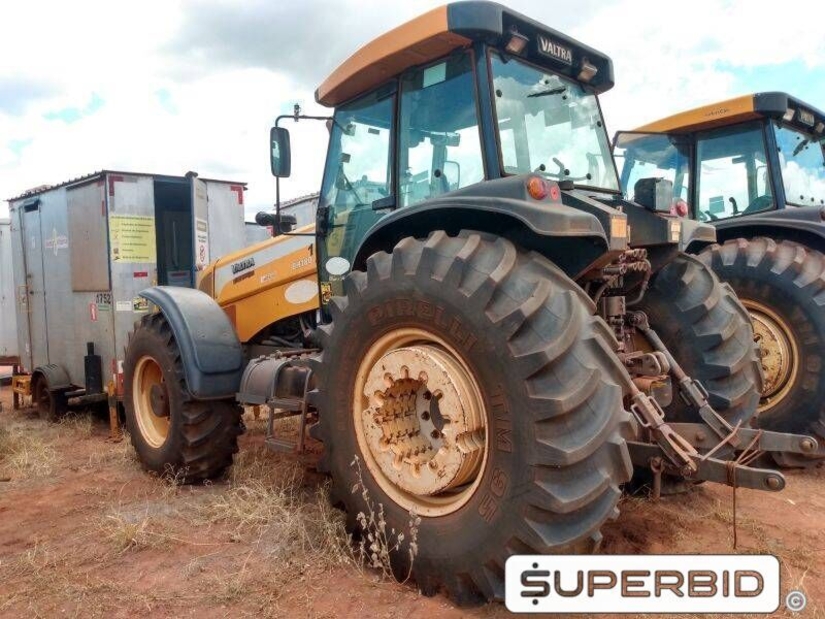 TRATOR DE PNEUS VALTRA BH 180 4X4, ANO: 2014, SÉRIE: AVTT2010HEM012073 (Ref: 1473)