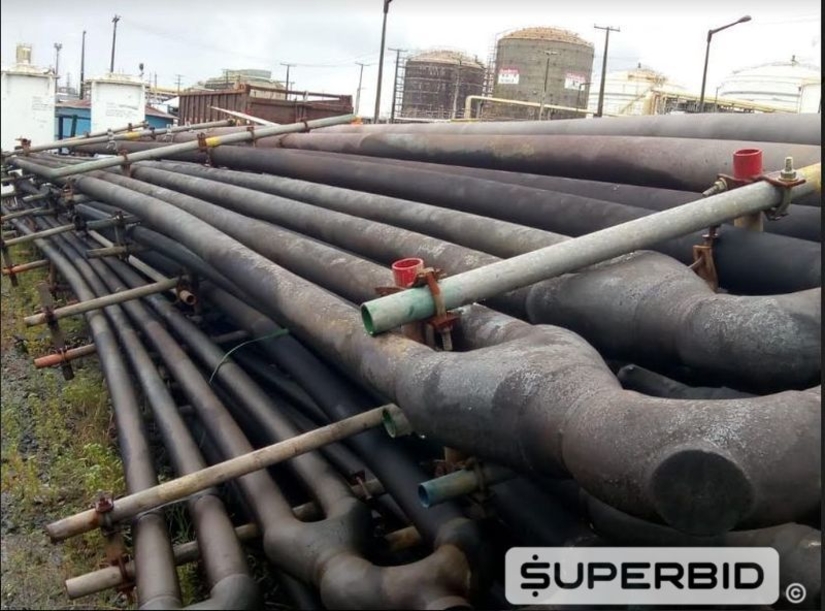 APROX. 15 TON DE SERPENTINAS DE HK E MATERIAIS DE MANUTENÇÃO DIVERSOS (Ref.: Lote 01)