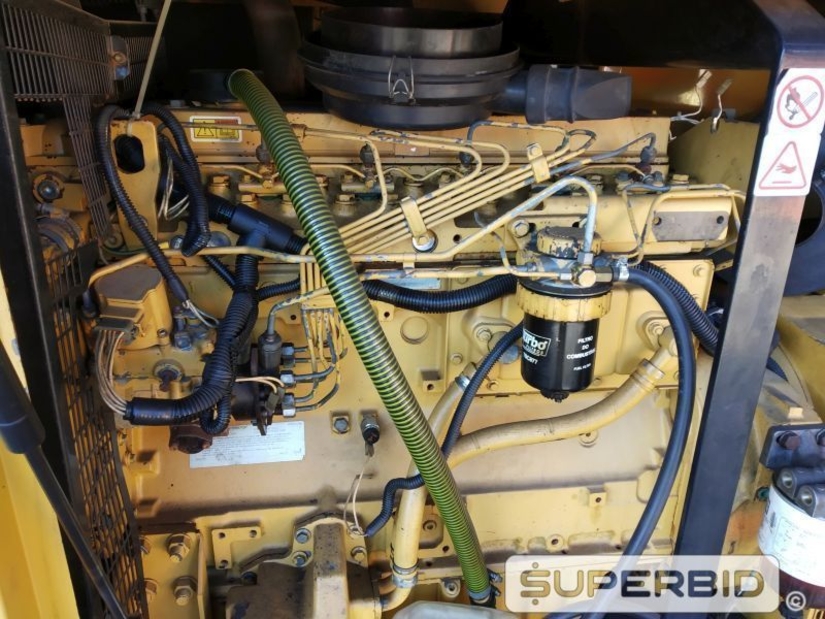 GRUPO GERADOR Á DIESEL OLYMPIAN CATERPILLAR GEP 150, POT: 150/165 KVA CARENADO (Ref.: RBD)