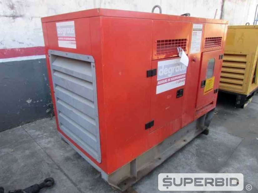 GRUPO GERADOR Á DIESEL STEMAC ST55 50 KVA, ANO: 2011, SÉRIE: 0055015711. (Ref.: JBE)