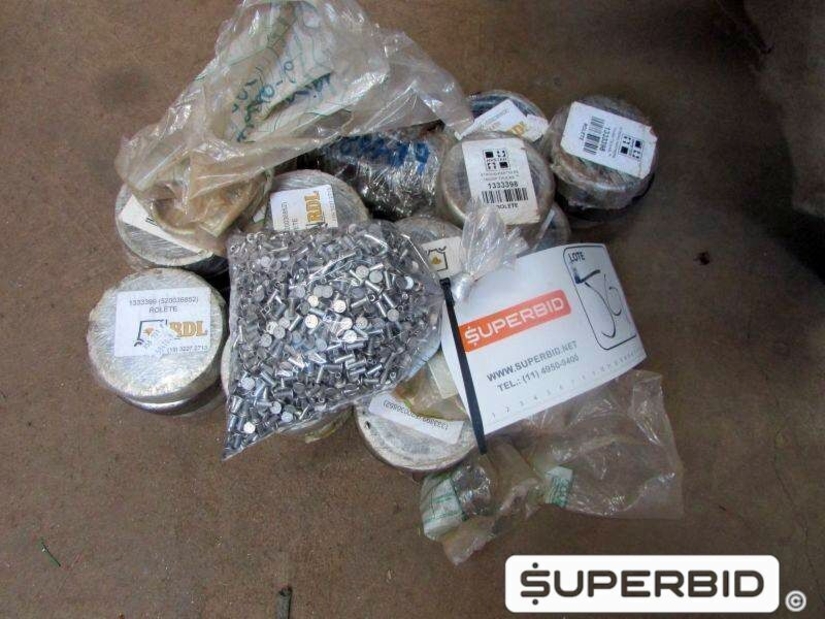 PEÇAS PARA CAMINHÕES, KOMBI E EMPILHADEIRA: ROTOR, BOBINAS, MOTOR DE PARTIDA, ALTERNADOR, TURBINA E OUTROS, (82 PÇ.) (Ref.: JF / JG)