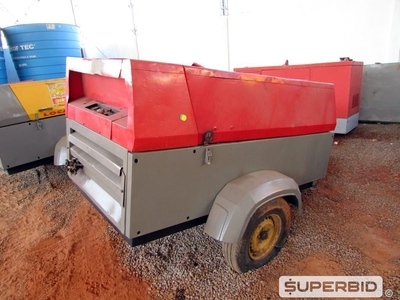 COMPRESSOR DE AR ATLAS COPCO XAS137 PD, 2011, SÉRIE: BRP079241 (Ref.: FEV)