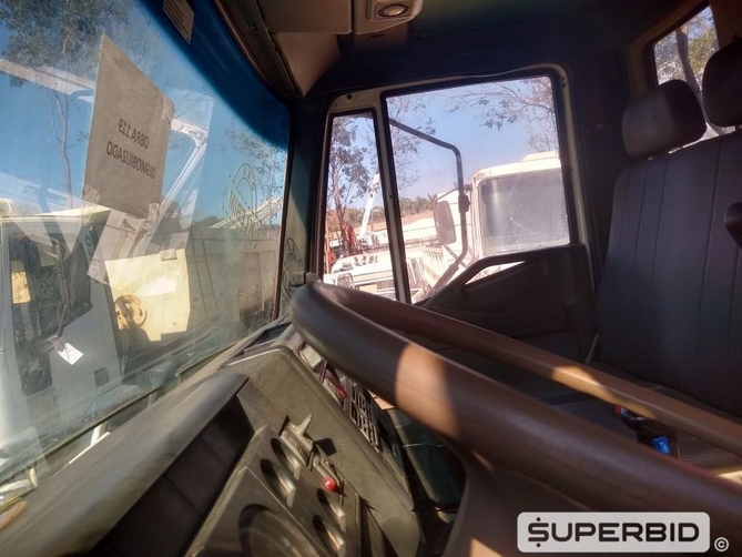 CAMINHÃO GUINDAUTO IVECO EUROCARGO 260E25N, 2011/2012, Placa FINAL 2 (MG), (Ref.: SAD)