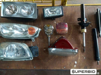 APROXIMADAMENTE 773 MATERIAIS DIVERSOS PARA VEÍCULOS