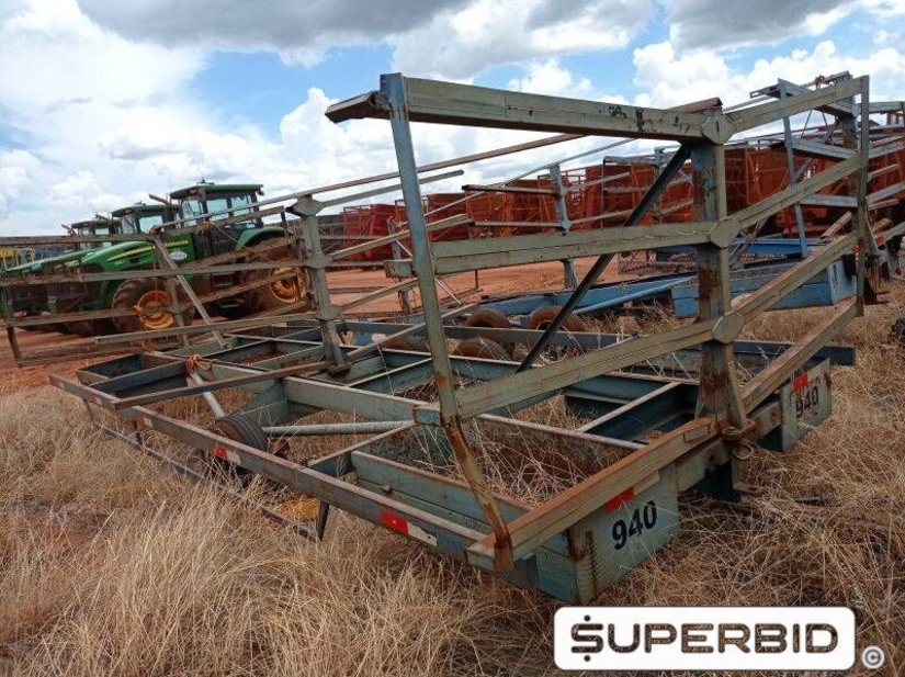 CARRETA TRANSPORTADORA DE TUBOS ESPINHA DE PEIXE HIDROSOLUTION, ANO: 2012 (Ref.: 940)