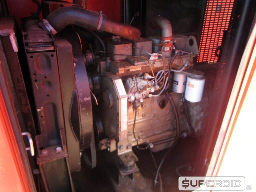 GRUPO GERADOR DIESEL, CAP.: 80 KVA, ANO 2008 (Ref.: PAR/ 10771010)