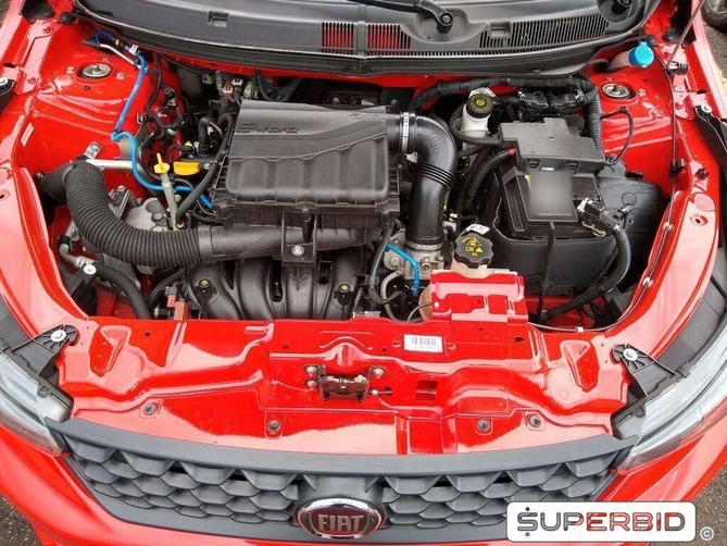 Fiat Argo Hgt 1.8, 2018/2019, Vermelho modena, 13.899 KM, Flex, Câmbio Automático, Roda de liga leve, Kit Tech + Kit Stile (Bancos em Couro), Câmera de ré, IPVA 2021 pago, Laudo cautelar aprovado.