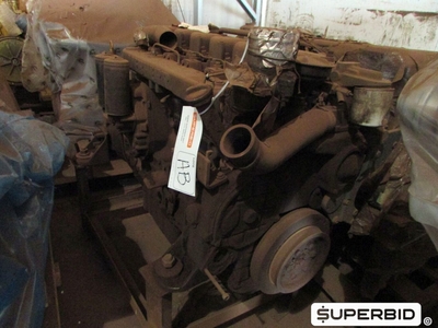 PEÇAS LIEBHERR - MOTOR Á COMBUSTÃO DIESEL D-926, SÉRIE: 2005-02-3303. (Ref.: AB)