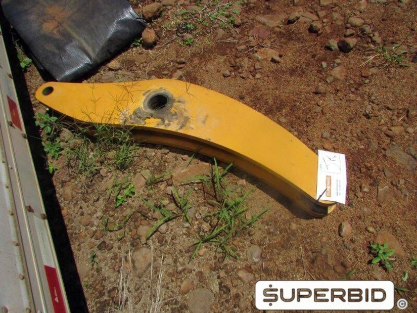 SUCATA DE BIELA PARA PÁ CARREGADEIRA SDLG 936 (Ref.: JK)
