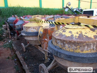 05 BETONEIRA ELÉTRICA, MOD.: 400LTS (Ref.: PBY)