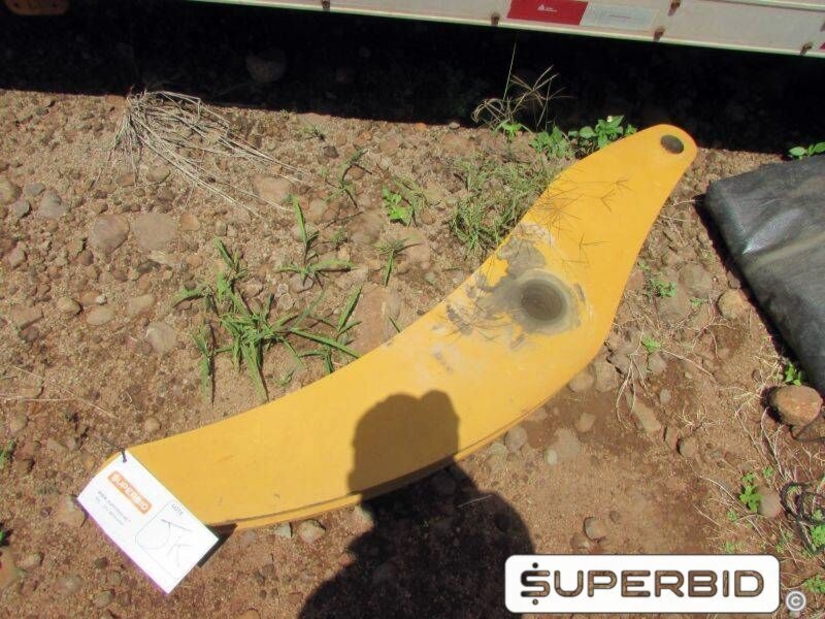 SUCATA DE BIELA PARA PÁ CARREGADEIRA SDLG 936 (Ref.: JK)