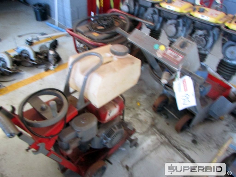 CORTADORA DE PISO NORTO, MODELO: C 13 E 01 LIXADEIRA DE PISO (Ref.: PAD/ 20733109/ 20260135)