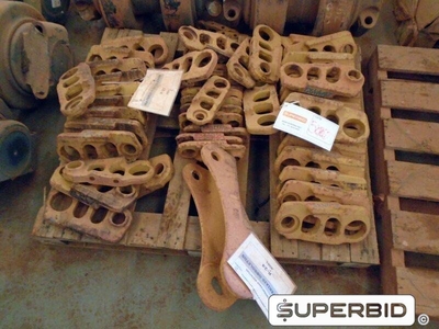 PEÇAS DIVERSAS CATERPILAR (APRÓX. 3.593 PÇS).