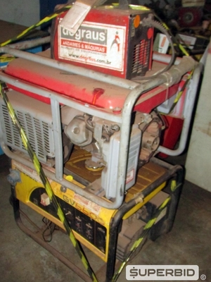 02 GERADORES Á GASOLINA 7KVA E 01 INVERSORA DE SOLDA POWERMAS 1400 (Ref.: PDE)