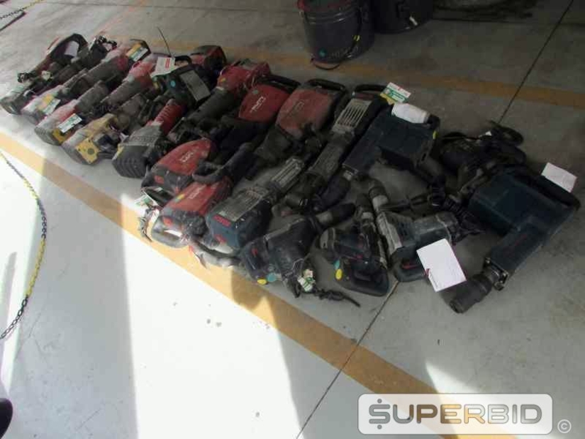 ROMPEDORES ELÉTRICO, DEMOLIDORES ELÉTRICO E MARTELETE PERFURADOR, (24 PÇ.) (Ref.: JDP)