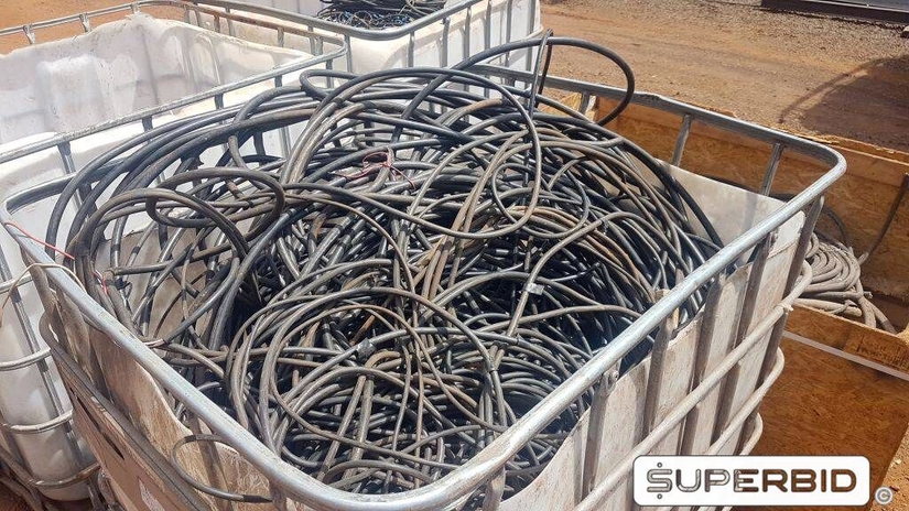 SUCATA DE FIO/CABO DE COBRE ENCAPADO (APROX. 2.500 KGS) (PREÇO P/KG)