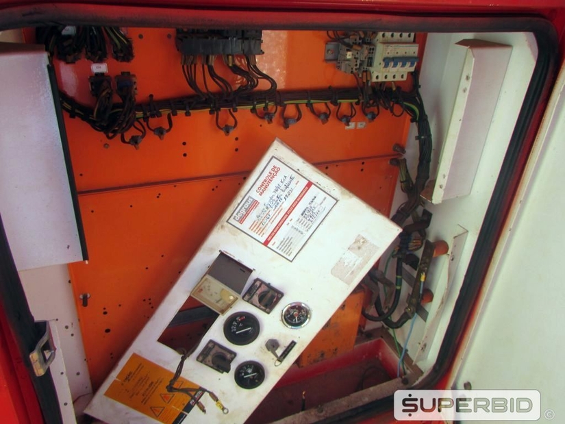 GRUPO GERADOR DIESEL, CAP.: 80 KVA (Ref.: PAS/ 207711125)