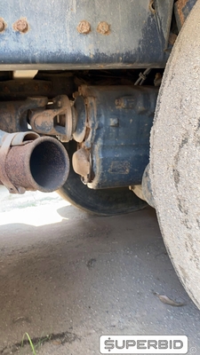 CAMINHÃO BASCULANTE  VOLVO VM 330 6X4R, 2013/2013, Placa FINAL 1 (RJ),  (Ref.: IBV)