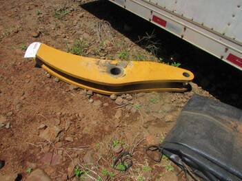 SUCATA DE BIELA PARA PÁ CARREGADEIRA SDLG 936 (Ref.: JK)