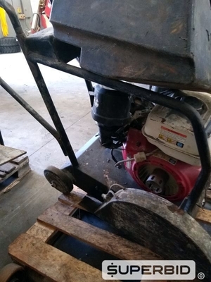 01 CORTADORA DE PISO A GASOLINA WACKER NEUSON BFS 1345 13CV. (Ref.: SD)