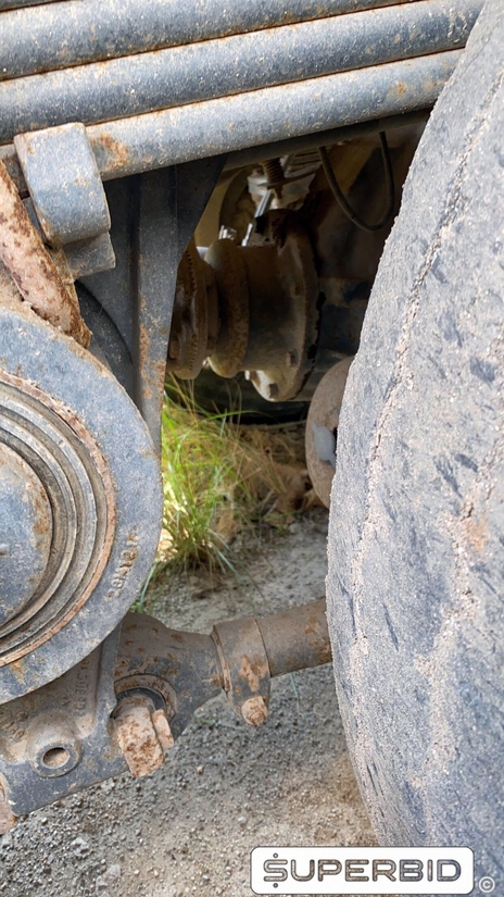 CAMINHÃO BASCULANTE  VOLVO VM 330 6X4R, 2013/2013, Placa FINAL 2 (RJ),  (Ref.: IBP)
