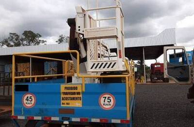 CAMINHÃO CESTO AÉREO VOLKSWAGEN 8.150 E, 2007/2007, Placa FINAL 3 (MG), (Ref.: 23)