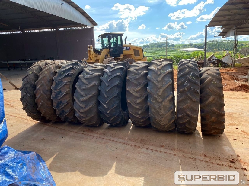 03 PNEUS 16/9-30, 01 PNEU 18/4-30, 03 PNEUS 13/6-38, 01 PNEU 18/4-36, 01 PNEU 14/9-26