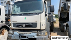 CAMINHÃO BASCULANTE  VOLVO VM 330 6X4R, 2013/2013, Placa FINAL 8 (RJ),