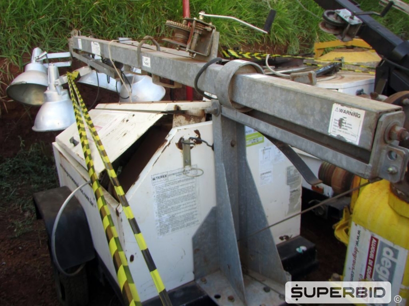 TORRE DE ILUMINAÇÃO TEREX, MOD.: RL 4000 (Ref.: PCC/ 20747155)