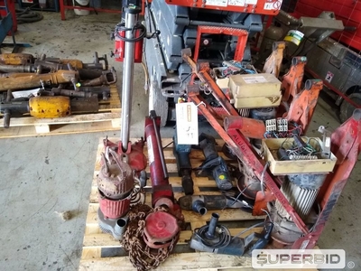 PERFURATRIZ DIAMANTADA, GUINCHOS DE COLUNA, SERRAS CIRCULARES BOSCH GDC 14-40, FURADEIRAS DE IMPACTO BOSCH GSB 30-2, CURVADORA DE TUBOS E OUTROS. (Ref.: SF)