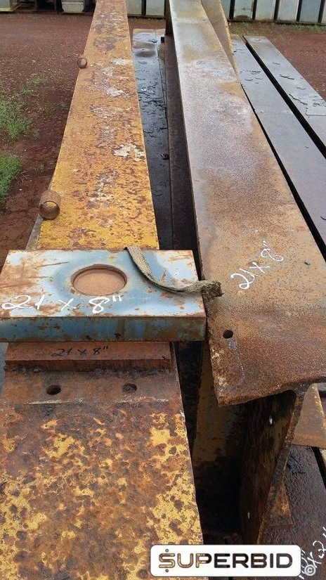 VIGAS AÇO CARBONO USADAS, SENDO COMPRIMENTO APROXIMADO 6 METROS (APROX. 5400 KGS) (PREÇO P/KG)