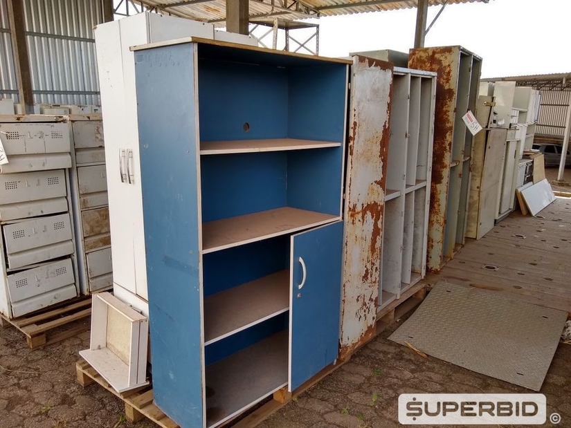 MOVEIS EM GERAL, PAINÉS E QUADROS ELÉTRICOS. (Ref.: SH)