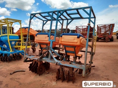 GRADE QUEBRA LOMBO UTI IMPLEMENTOS, ANO: 2008, SÉRIE: 1266 (Ref.: 452)