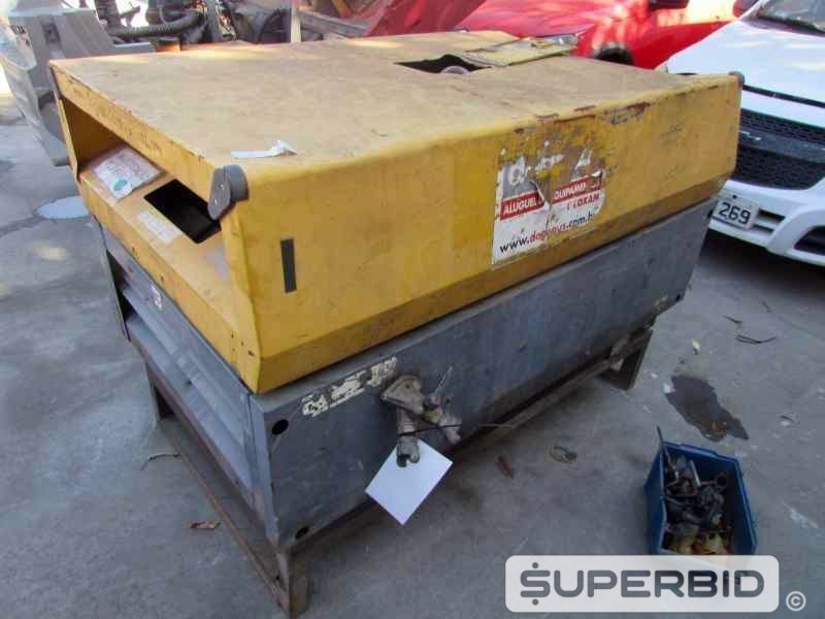 COMPRESSOR DE AR ATLAS COPCO XAS 47 KD CANOPY PKD, ANO: 2010, SÉRIE: WUX594335 (Ref.: JBS)