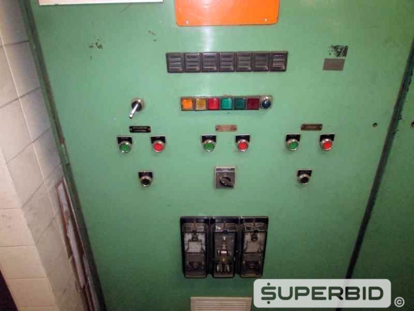 FORNO D FUSÃO ABB CADINHO, ANO 1979, CAP. 8,5 TON (Ref.: 704-12282)