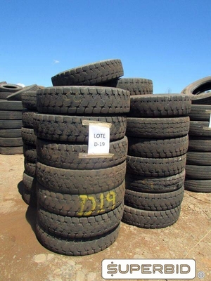 30 SUCATAS DE PNEUS 1000R20 SEM RECAPE (Ref.: D-19)