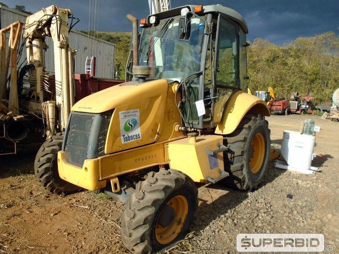 RETROESCAVADEIRA NEW HOLLAND B90B 4X4, ANO: 2011, SÉRIE: HBZNB90BABAH00350 (Ref: SBP / TP32744)