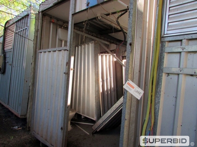 01 CONTAINER MÓDULO SANITÁRIO BRASMÓDULOS DIMENSÕES (6,00X2,40X2,80 METROS). (Ref.: WMAE_UM02)