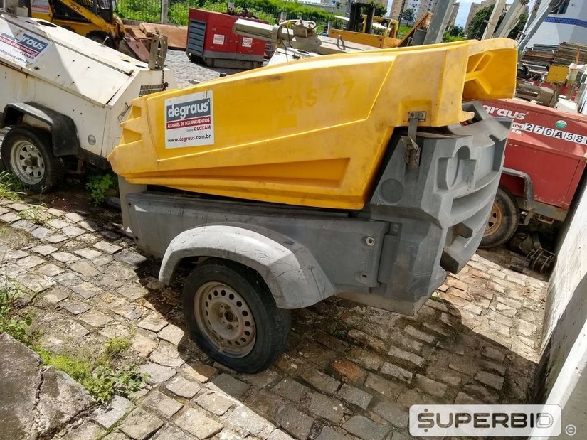 COMPRESSOR ATLAS COPCO XAS 77HH SÉRIE:BRP067375 ANO: 2008. (Ref.: SK)