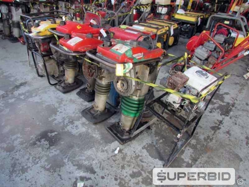 BOMBAS, MOTOR ACIONAMENTO, COMPACTADOR DE SOLO WACKER NEUSON E OUTROS, (11 PÇ.) (Ref.: JCV)