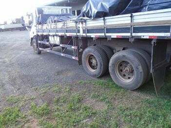 CAMINHÃO GRADE BAIXA IVECO TECTOR 240E25S, 2011/2012, Placa FINAL 2 (MG), (Ref.: SBR)