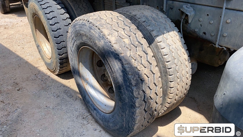 CAMINHÃO BASCULANTE VOLKSWAGEN 31-260 E TRUCK 6x4, 2007/2008, Placa FINAL 7 (RJ), (Ref.: IBY)