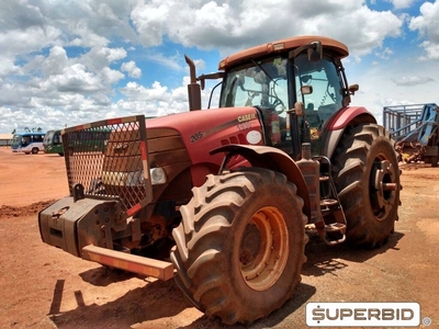 TRATOR DE PNEUS CASE PUMA 205 4X4, ANO: 2015, SÉRIE: HCCZC205LDCR17112 (Ref: 1930)