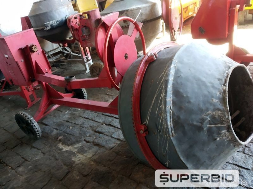 05 BETONEIRAS ELÉTRICAS CSM, CAP: 400 LITROS (Ref.: RBJ)