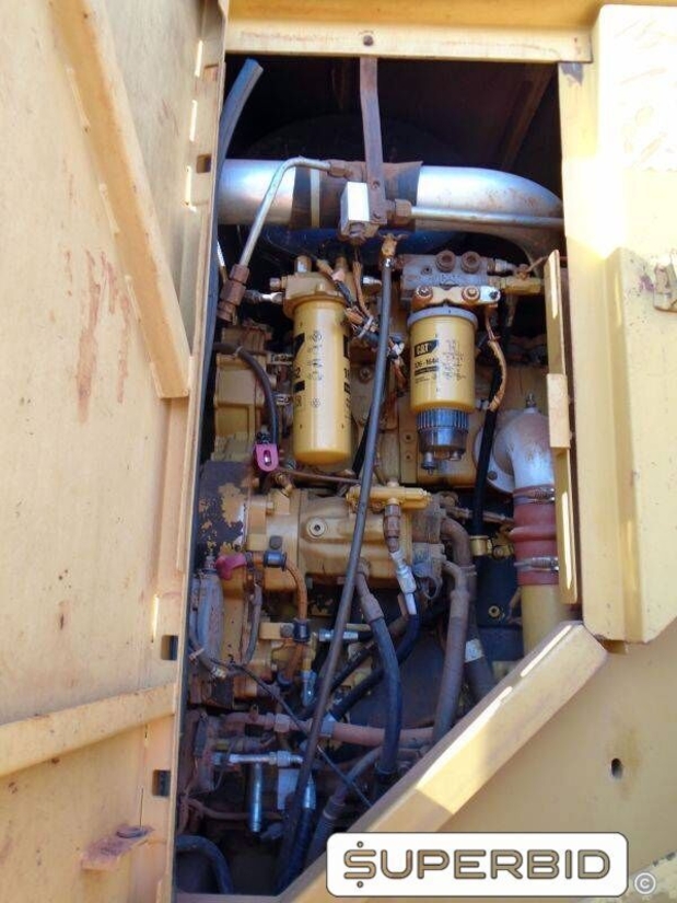 TRATOR DE PNEUS CATERPILLAR 824H, ANO: 2006, CAP: 4,6M³, SÉRIE: CAT0824H1ASX00452 (Ref: TP 4005)