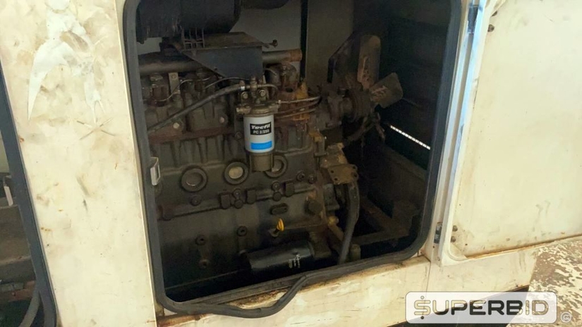 GRUPO GERADOR STEMAC, POT.: 78/81 KVA (Ref.: IR)