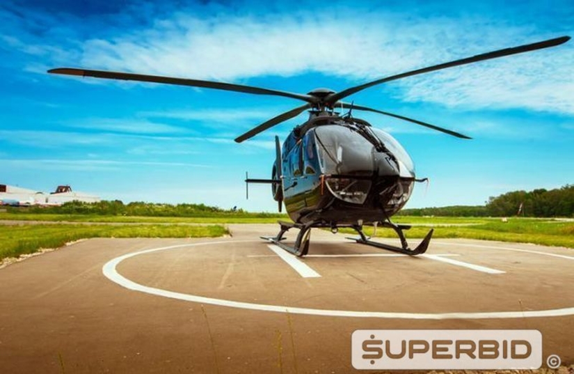 Luciano Huck - Acompanhar um dia de gravação com almoço no camarim, passagem e hospedagem em hotel 5 estrelas com acompanhante, um voo de helicóptero pela cidade