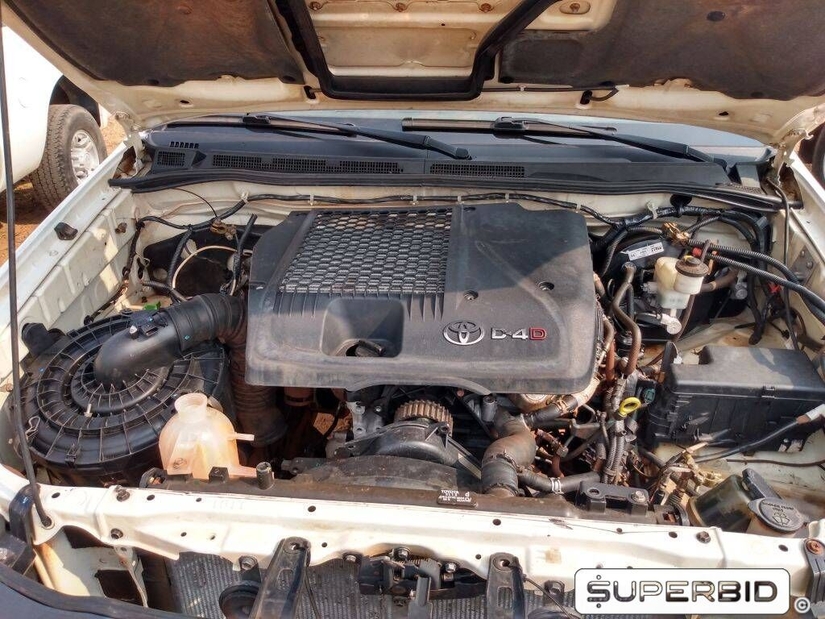 TOYOTA HILUX CS 4X4 CHASSI 3.0, 2013/2013, Placa FINAL 4 (SP), (Ref.: TAW)