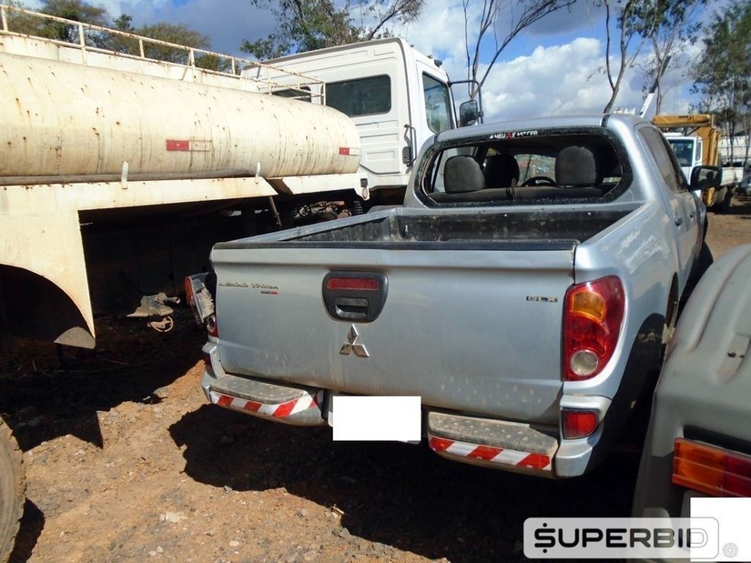 MITSUBISHI L200 TRITON GLX D 3.2 (BATIDO), 2015/2016, Placa FINAL 5 (MG), (Ref.: SAS)
