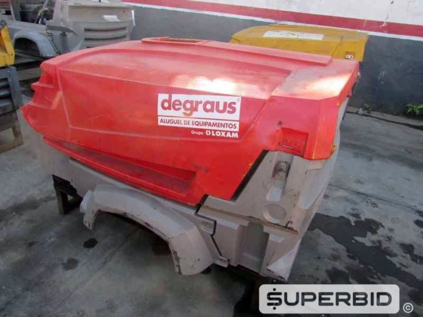 COMPRESSOR DE AR ATLAS COPCO XAS 47 HARD HAT 90-100PCM-7B, ANO: 2007. (Ref.: JBP)